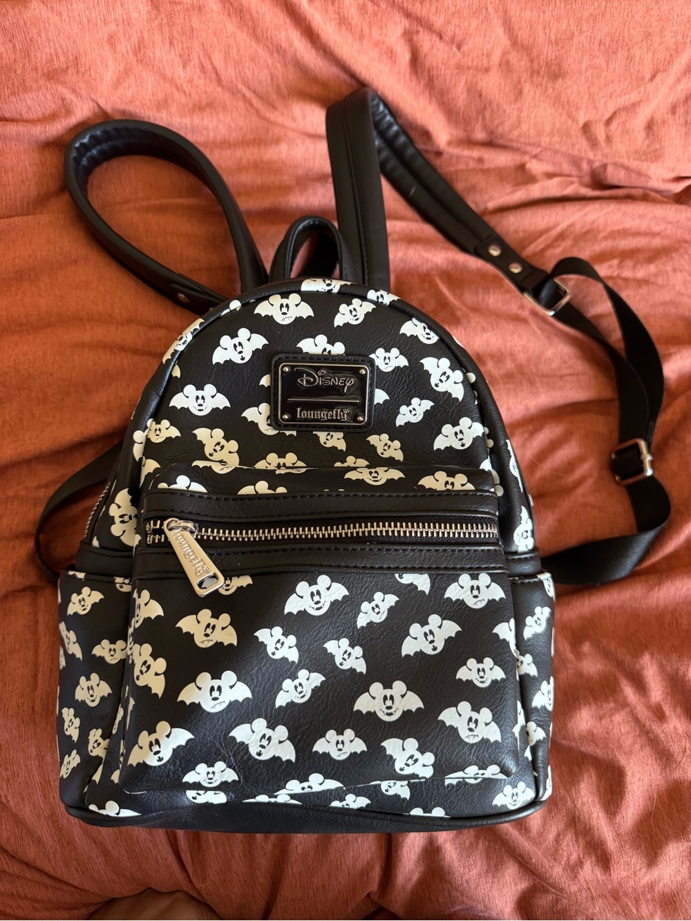 Loungefly Black & White Mickey Mouse bats Mini Backpack